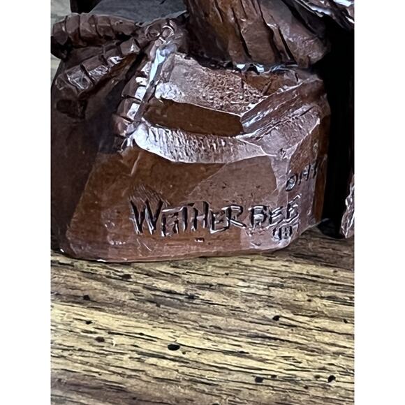 Red Mill Hand Carved Pecan Wood Eagle Sculpture signed Wetherbee - Picture 4 of 8